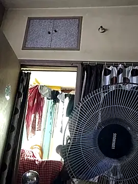 yoursweety09 online show from 03.13.25