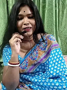 Snapshot of yoursweety09 chatting on 02.15.26 yoursweety09 online show from 02.15.26