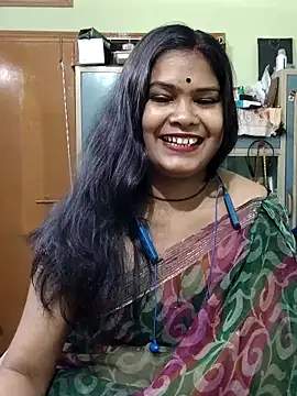 Snapshot of yoursweety09 chatting on 03.25.26 yoursweety09 online show from 03.25.26