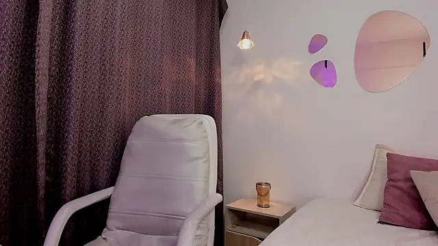 Vioolletta online show from 10.03.25