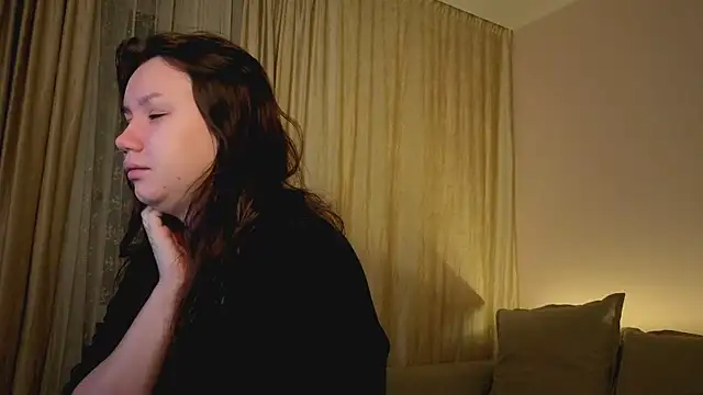 Alisia Mars online show from 11.14.25