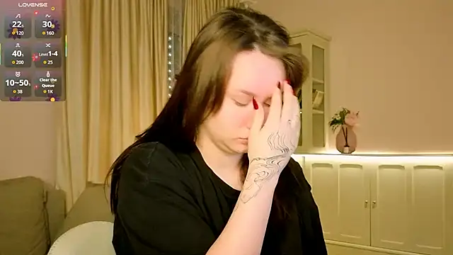 Alisia Mars online show from 12.14.25