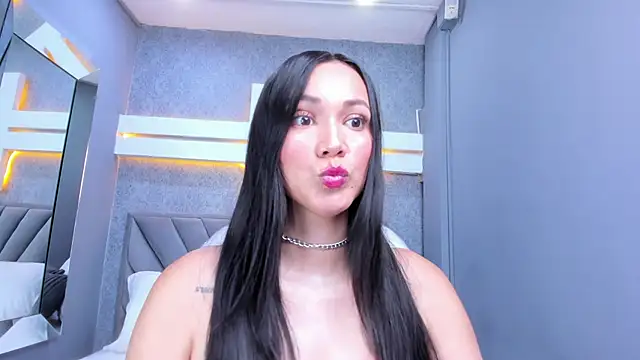 JessicaMilan online show from 10.30.25