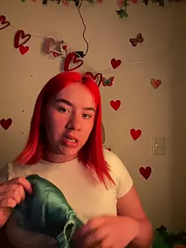 Im Valen Cute online show from 03.03.25