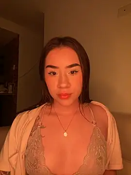 Im Valen Cute online show from 09.28.25