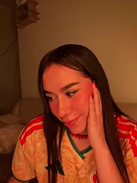 Snapshot of Im_Valen_Cute chatting on 06.28.26 Im Valen Cute online show from 06.28.26