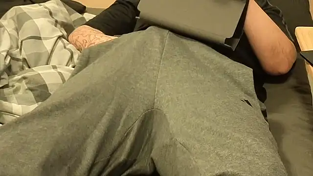 Snapshot of Dan8736 chatting on 01.16.26 Dan8736 online show from 01.16.26