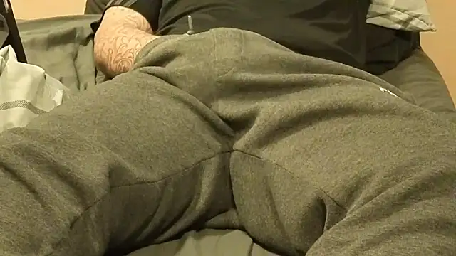 Snapshot of Dan8736 chatting on 01.31.26 Dan8736 online show from 01.31.26