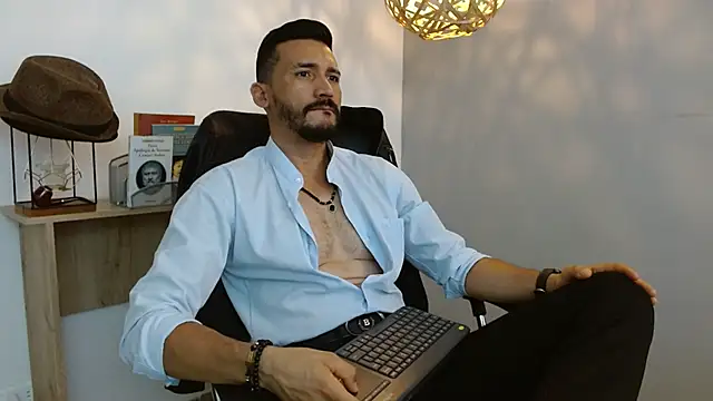 Reiko 85  online show from 02.17.25