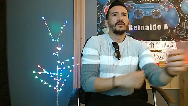 Reiko 85  online show from 04.10.26