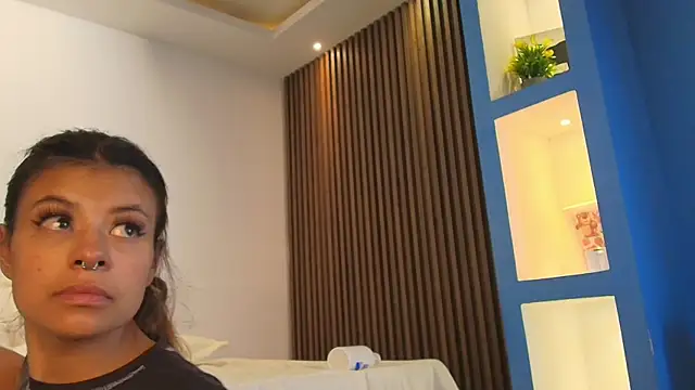 Antonella Torres2 online show from 05.28.26