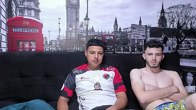 Snapshot of threesome_sexy_hot chatting on 01.14.25 threesome sexy hot online show from 01.14.25