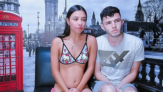 Snapshot of threesome_sexy_hot chatting on 01.26.25 threesome sexy hot online show from 01.26.25