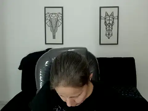 Milf karlye online show from 01.15.25