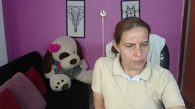 Milf karlye online show from 10.22.25