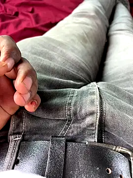 Snapshot of deshi_boybig chatting on 11.02.25 deshi boybig online show from 11.02.25