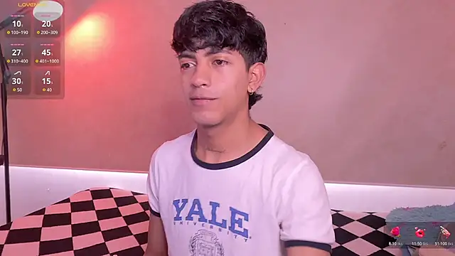 Snapshot of teobowny_ chatting on 09.21.25 teobowny online show from 09.21.25