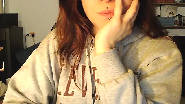 complicata mente online show from 12.20.24