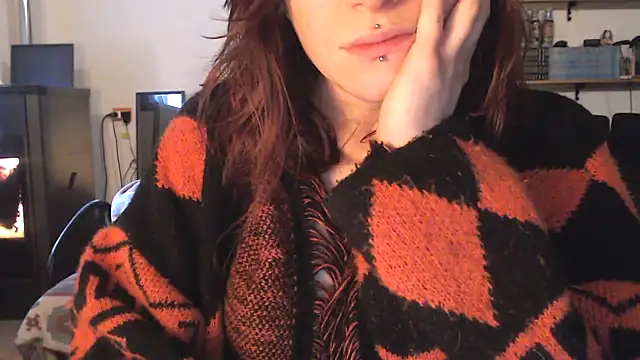 complicata mente online show from 01.11.25