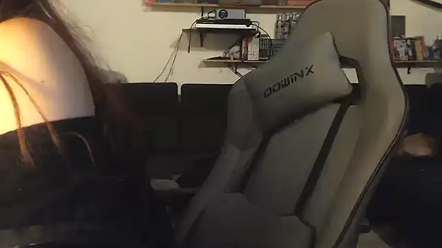 complicata mente online show from 02.02.25