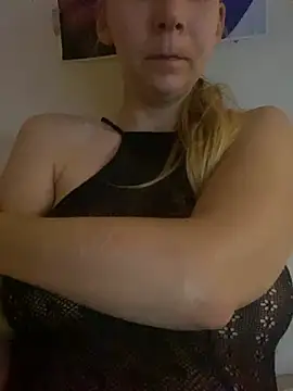 Snapshot of Mandispandis1 chatting on 10.05.25 Mandispandis1 online show from 10.05.25