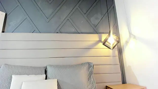 Alahia Baiter online show from 03.12.25