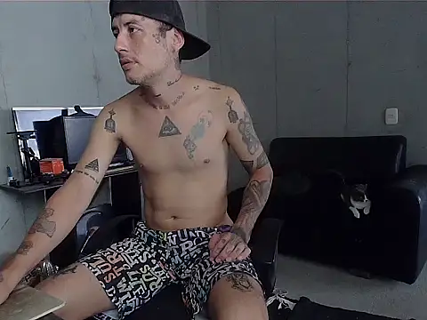 patrik tattoo  online show from 04.01.26