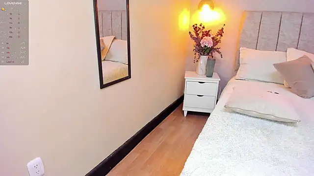 tutu milf online show from 03.04.25