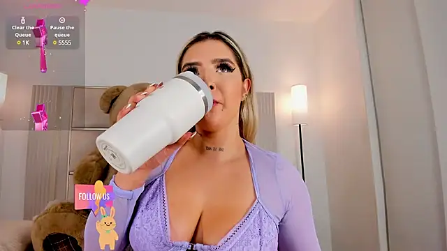 saraamiller  online show from 02.22.25