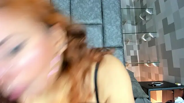 Corina Taylor  online show from 01.22.25