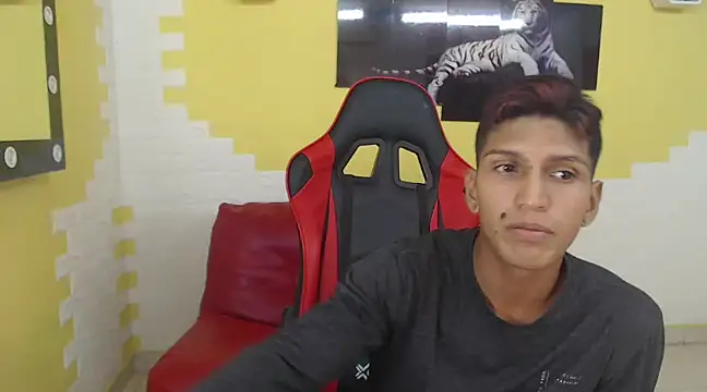 mau elixxx online show from 12.31.24