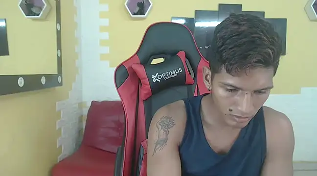 mau elixxx online show from 01.08.25