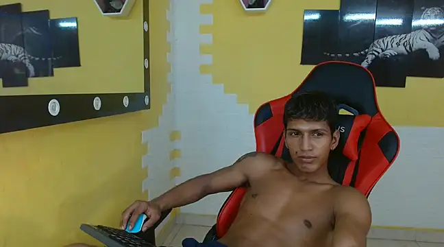 mau elixxx online show from 01.24.25