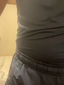 YU-KI00 online show from 11.24.25