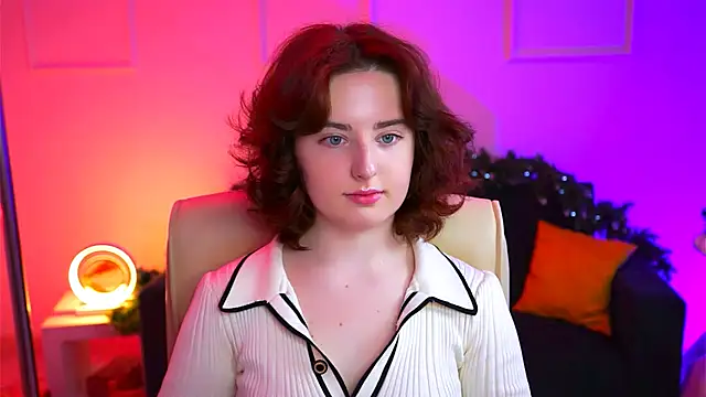 Snapshot of AnnTerry_ chatting on 02.04.25 AnnTerry  online show from 02.04.25