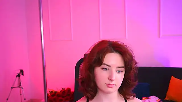 Snapshot of AnnTerry_ chatting on 02.18.25 AnnTerry  online show from 02.18.25