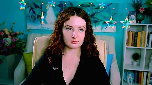 Snapshot of AnnTerry_ chatting on 10.17.25 AnnTerry  online show from 10.17.25
