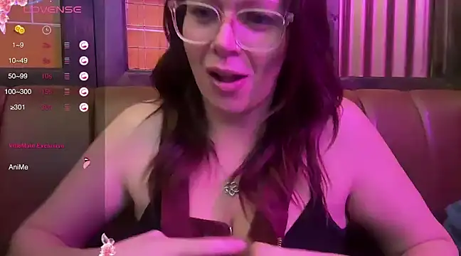 Snapshot of MelodyRoseUk chatting on 12.07.24 MelodyRoseUk online show from 12.07.24