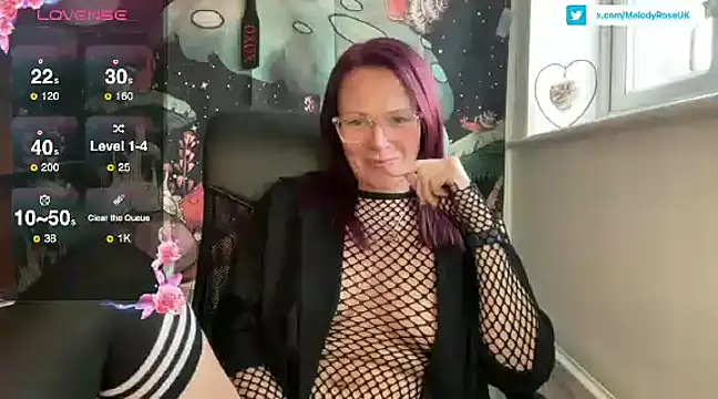 Snapshot of MelodyRoseUk chatting on 02.27.25 MelodyRoseUk online show from 02.27.25