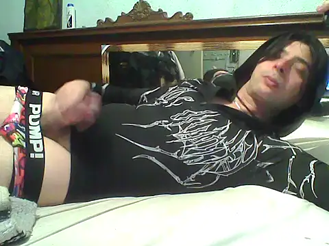 Snapshot of frank32love chatting on 02.05.26 frank32love online show from 02.05.26