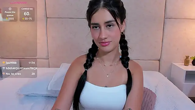 Amiirra  online show from 12.24.24