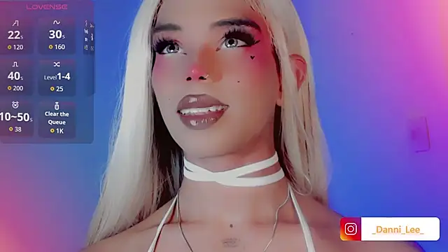 DanniLee  online show from 11.25.25