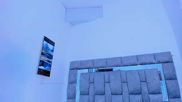 zulyjones online show from 02.22.25