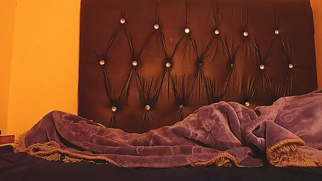 SexinessBae online show from 02.20.25