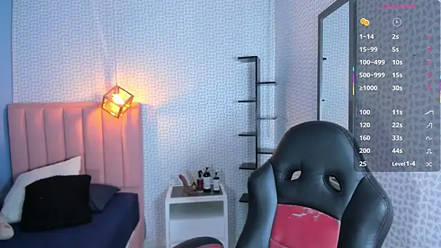 DENISERICHARD2 online show from 10.31.25