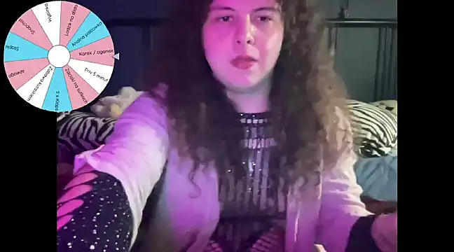 Snapshot of Luna_Artemis chatting on 12.15.24 Luna Artemis online show from 12.15.24