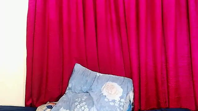 Snapshot of xSpicyQueen8x chatting on 12.07.24 xSpicyQueen8x online show from 12.07.24