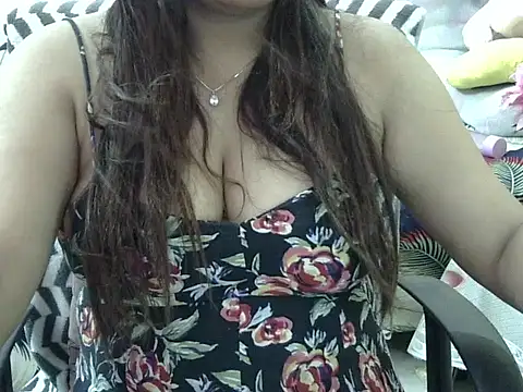 Snapshot of Bold_Pooja chatting on 05.16.26 Bold Pooja online show from 05.16.26