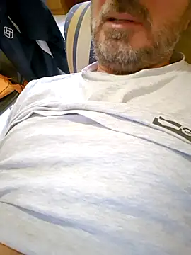 1talianBeutifulCock online show from 02.19.25