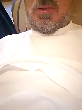 1talianBeutifulCock online show from 02.24.26